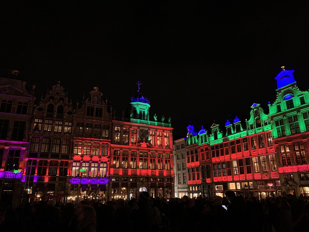 La Grand-Place de Bruxelles illuminée pour Plaisirs d’Hiver lors d’une édition précédente.