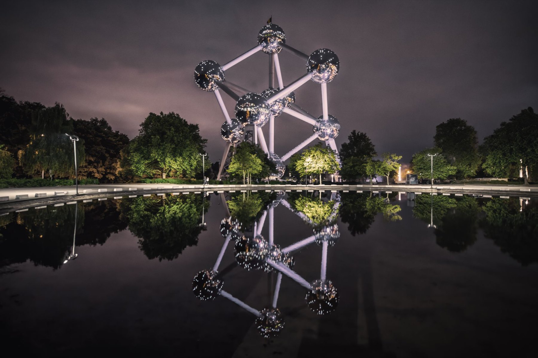 Atomium at night