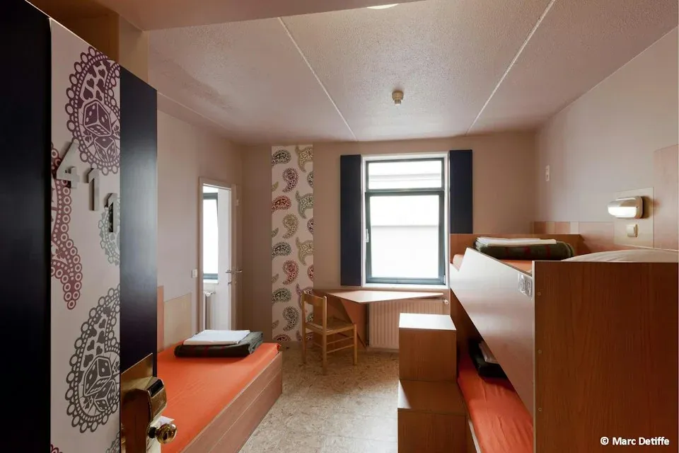 Sleep Well Youth Hostel