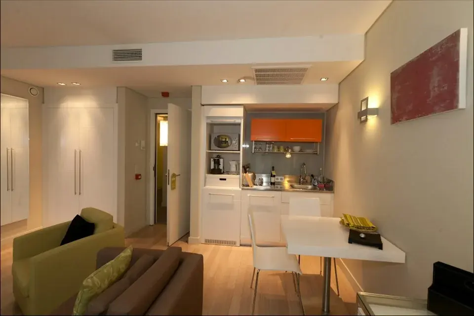 B-aparthotel Grand Place