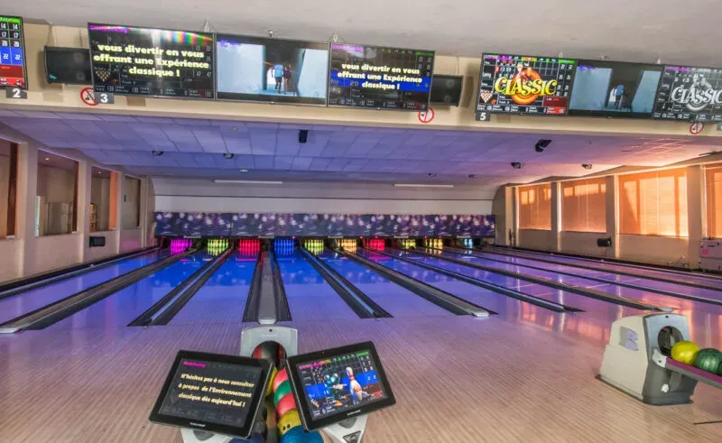Crosly Bowling