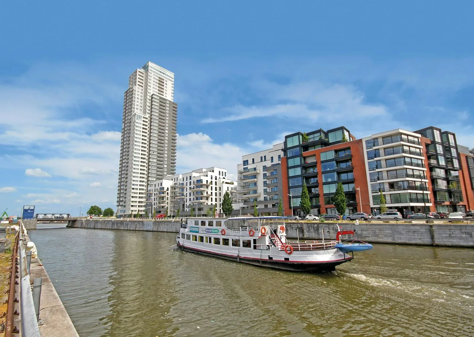 Le Canal