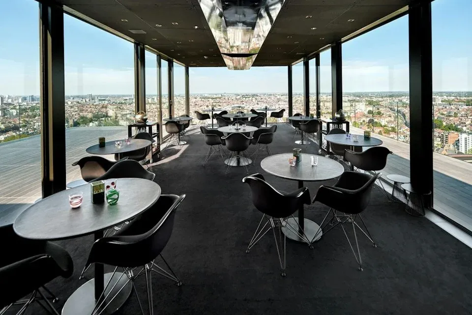 La Villa In The Sky
