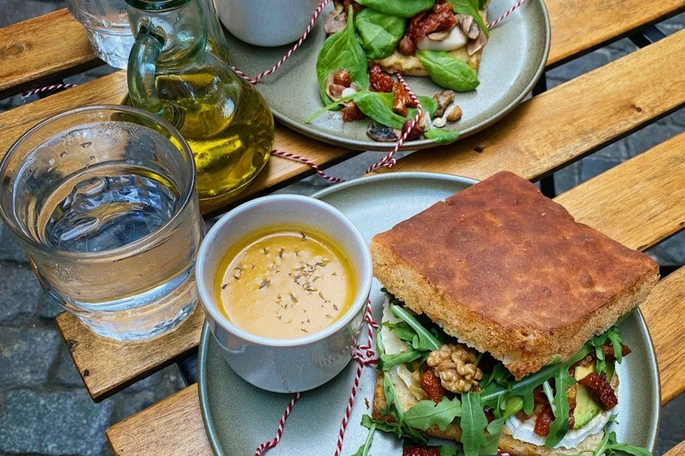 The Sister Brussels Café