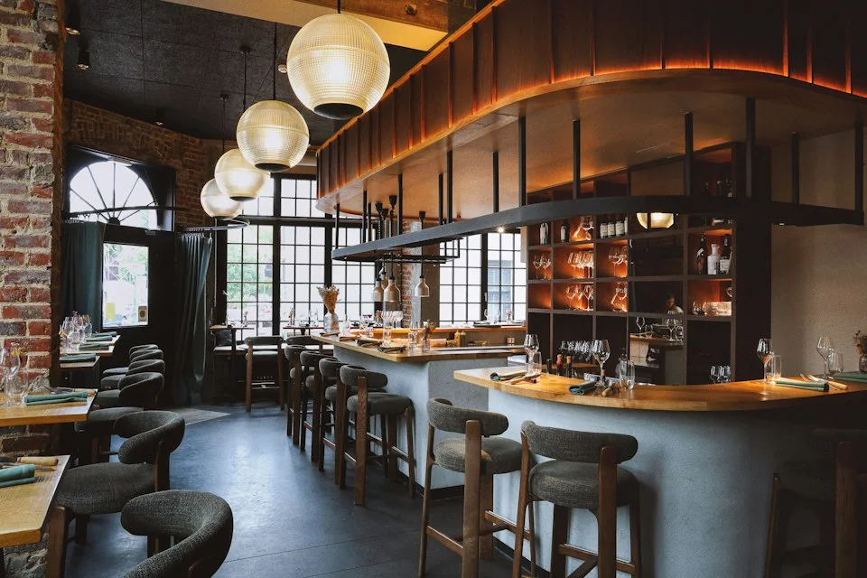 Flâne Restaurant